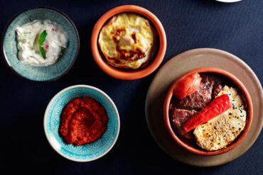 Özsüt ve Yunus Emre Akkor'dan Özel İftar Menüsü