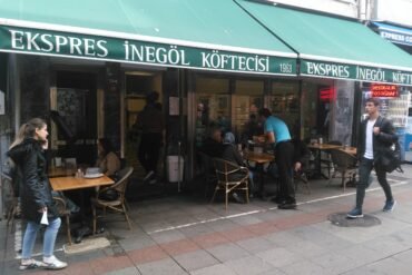 Ekspres İnegol Köftecisi Kadıköy İnceleme