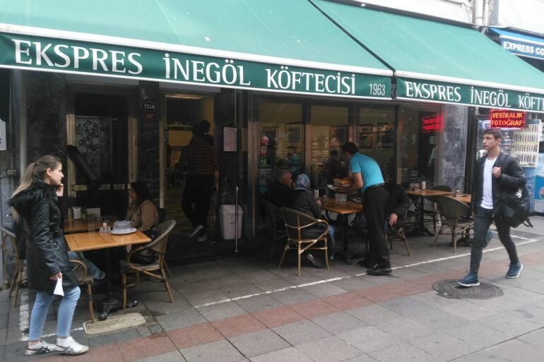 Ekspres İnegol Köftecisi Kadıköy İnceleme
