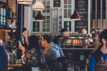 Casual Dining Nedir?