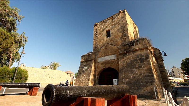 Girne Kapısı