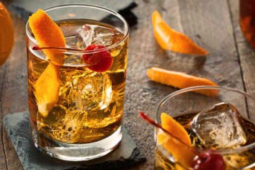 Old Fashioned Kokteyl Nasıl Yapılır?