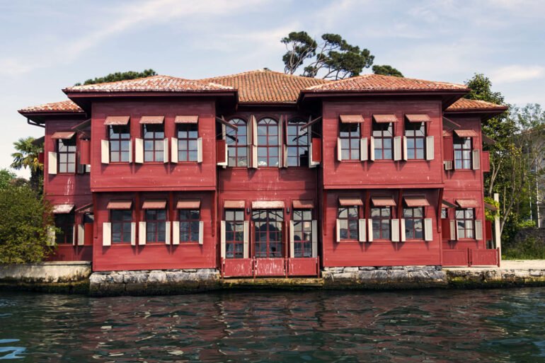 Sadullah Paşa Yalısı