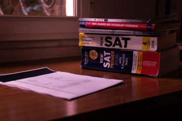 Seyahat Ederken İngilizce Öğrenmek