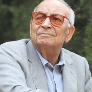 Homerosoğlu Aşık Yaşar Kemal