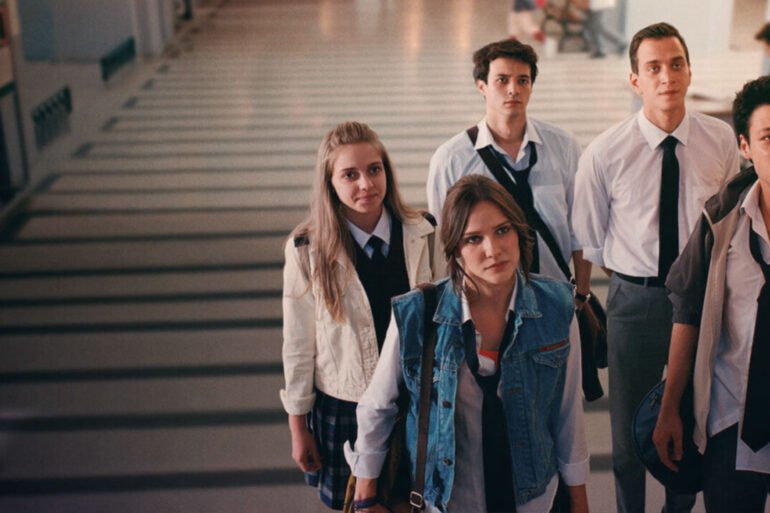 90’lı Yıllarda Geçen Bir Aşk Hikayesi : Aşk 101 Fragmanı Yayınladı!