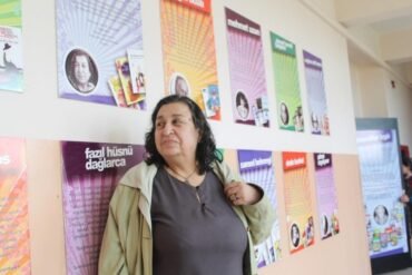 Çiğnenmiş Çiçeklerin Ablası; Sennur Sezer